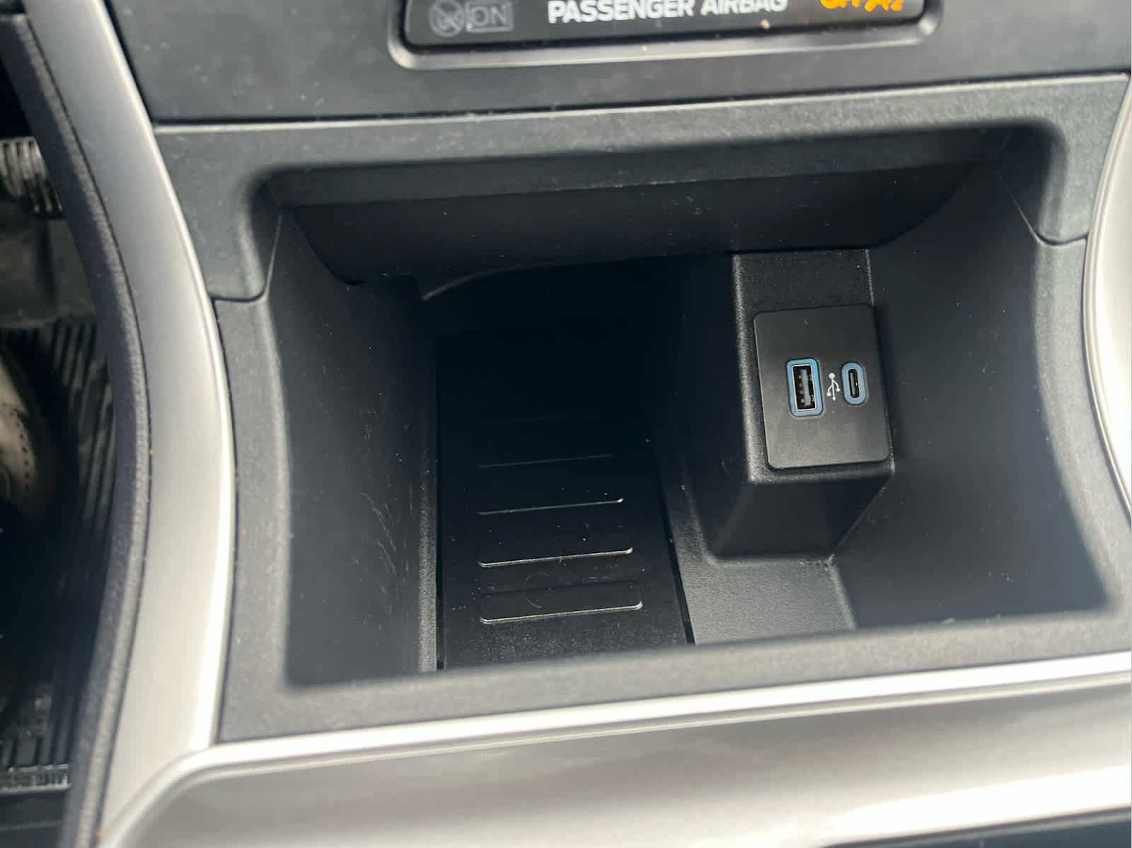 Certified 2024 Ford Edge SEL w/ Convenience Package image 36