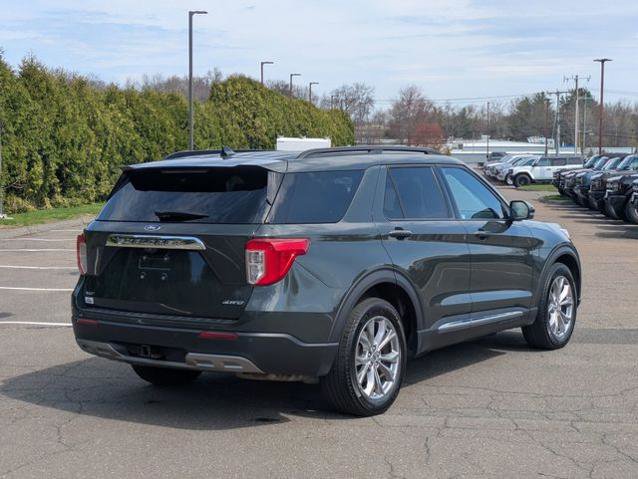 Certified 2023 Ford Explorer XLT w/ Equipment Group 202A image 5