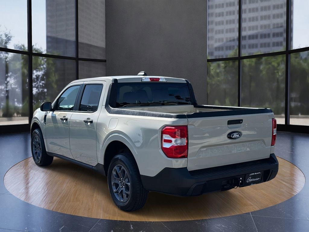 Certified 2025 Ford Maverick XLT w/ Equipment Group 302A image 4