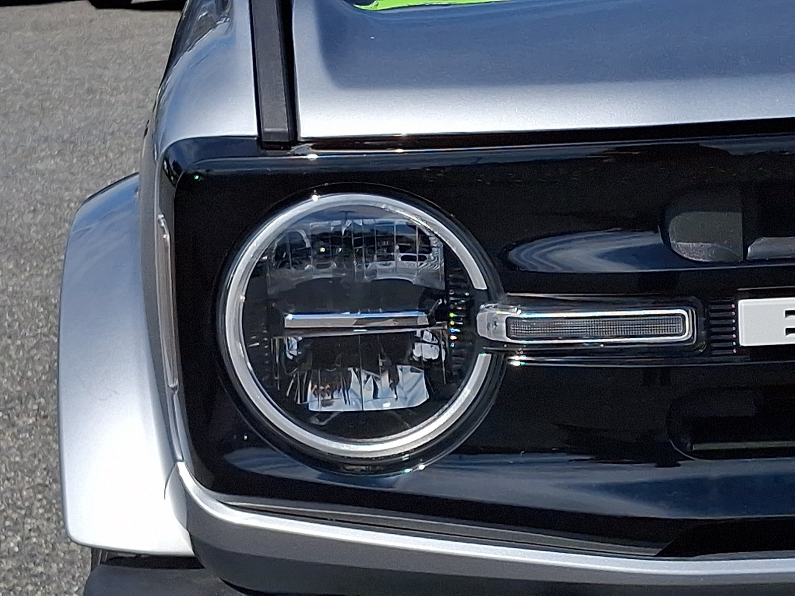 Certified 2023 Ford Bronco Outer Banks AWD/4WD image 10