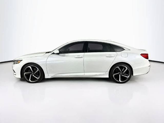 Used 2019 Honda Accord Sport image 3