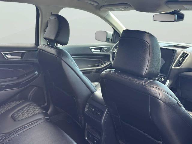 Certified 2024 Ford Edge Titanium AWD/4WD image 27