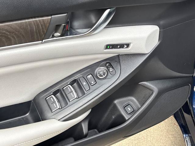 Used 2019 Honda Accord EX-L image 16