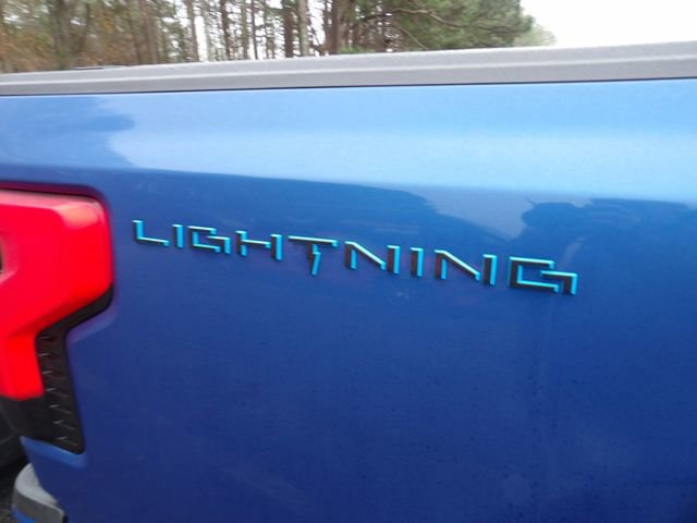 Certified 2022 Ford F150 Lightning Lariat w/ Equipment Group 511A High image 11