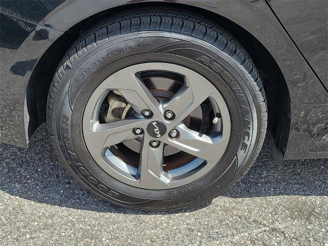 Used 2022 Kia K5 LXS image 5