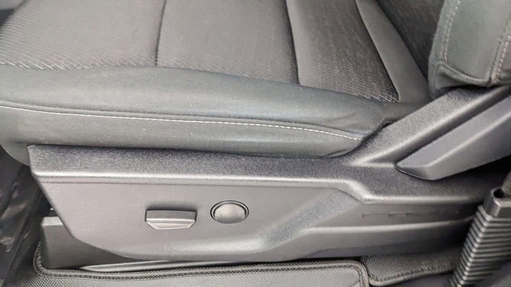 Certified 2022 Ford F150 XLT w/ Equipment Group 301A Mid image 28