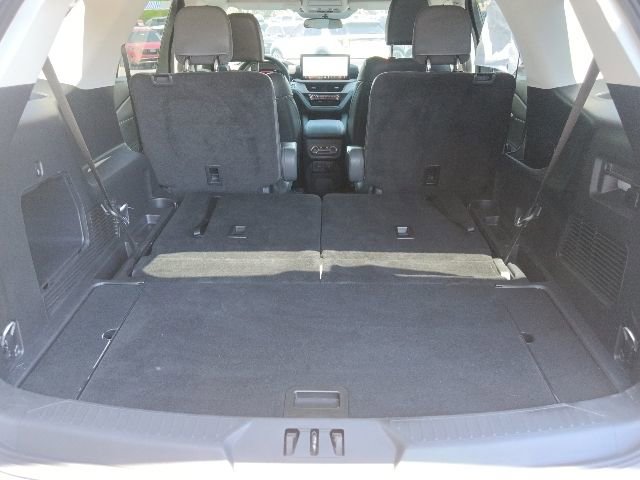 Certified 2025 Ford Explorer Active w/ Active Comfort Package AWD/4WD image 30