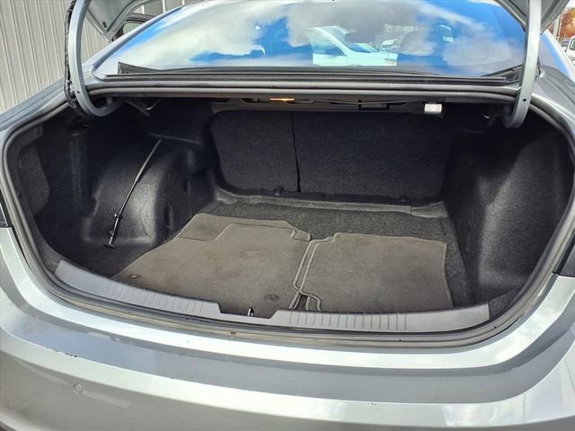 Used 2024 Chevrolet Malibu LT w/ Sport Edition image 24