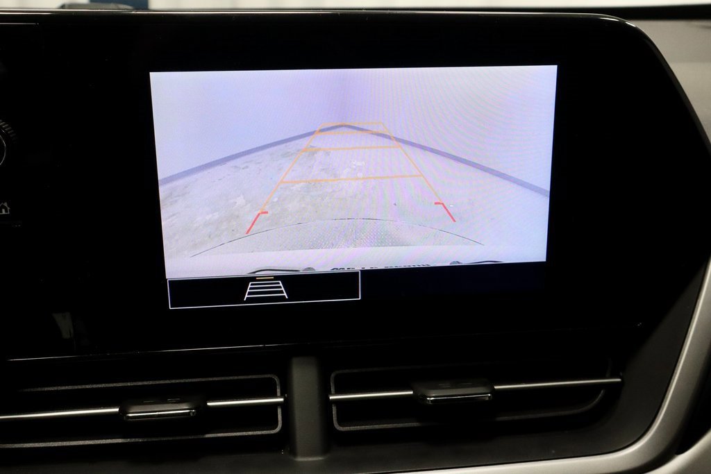 Used 2025 Chevrolet Trax RS w/ Driver Confidence Package image 9