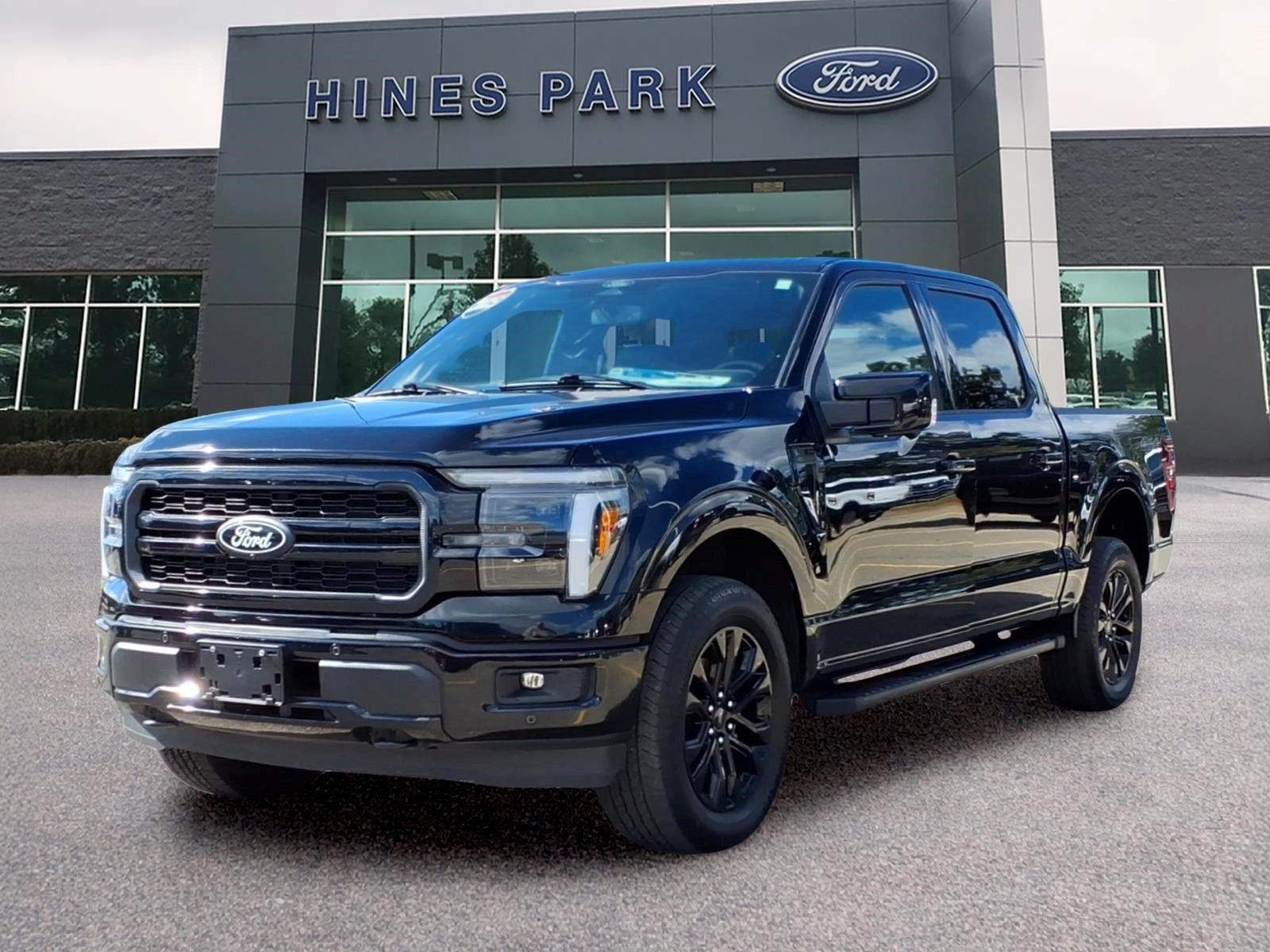 Certified 2025 Ford F150 Lariat AWD/4WD image 3
