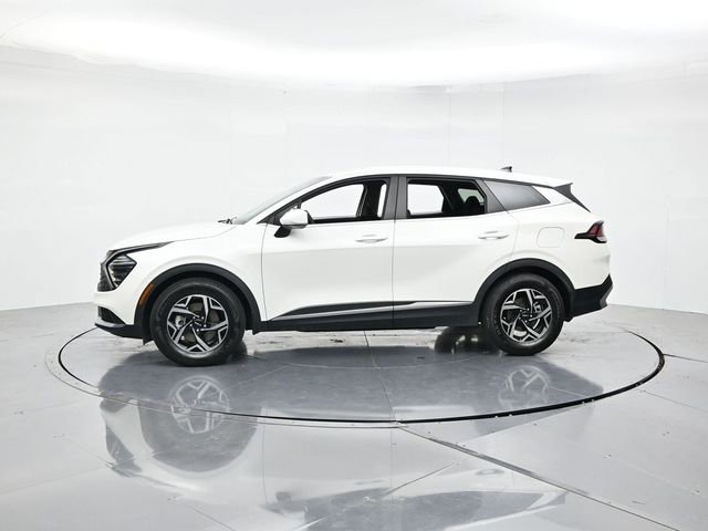 Used 2024 Kia Sportage LX FWD image 6