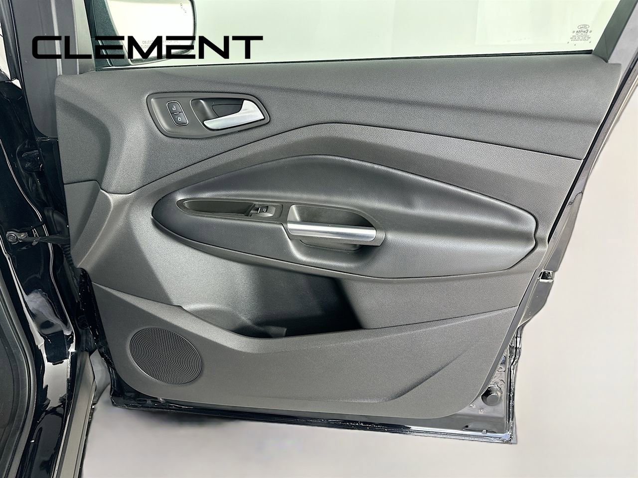 Certified 2019 Ford Escape SEL image 34