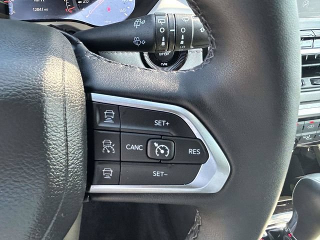 Used 2026 Jeep Compass Limited AWD/4WD image 9