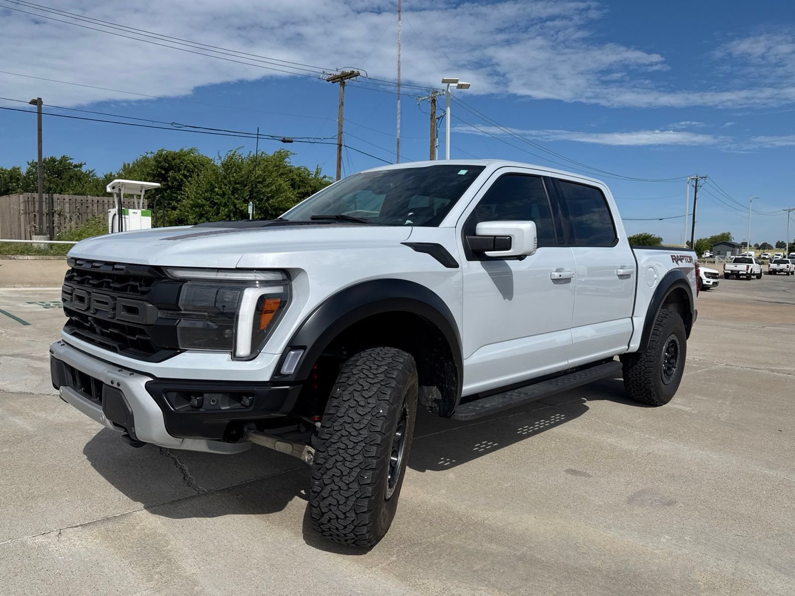 Certified 2025 Ford F150 Raptor AWD/4WD image 8