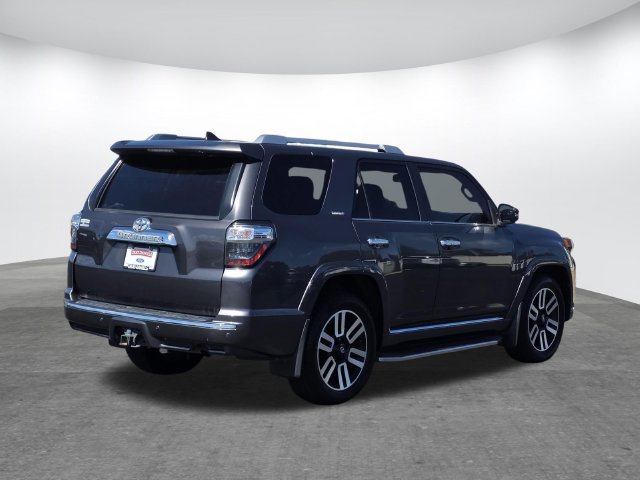 Used 2017 Toyota 4Runner Limited RWD image 4