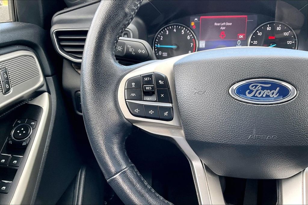 Certified 2022 Ford Explorer Limited RWD image 10
