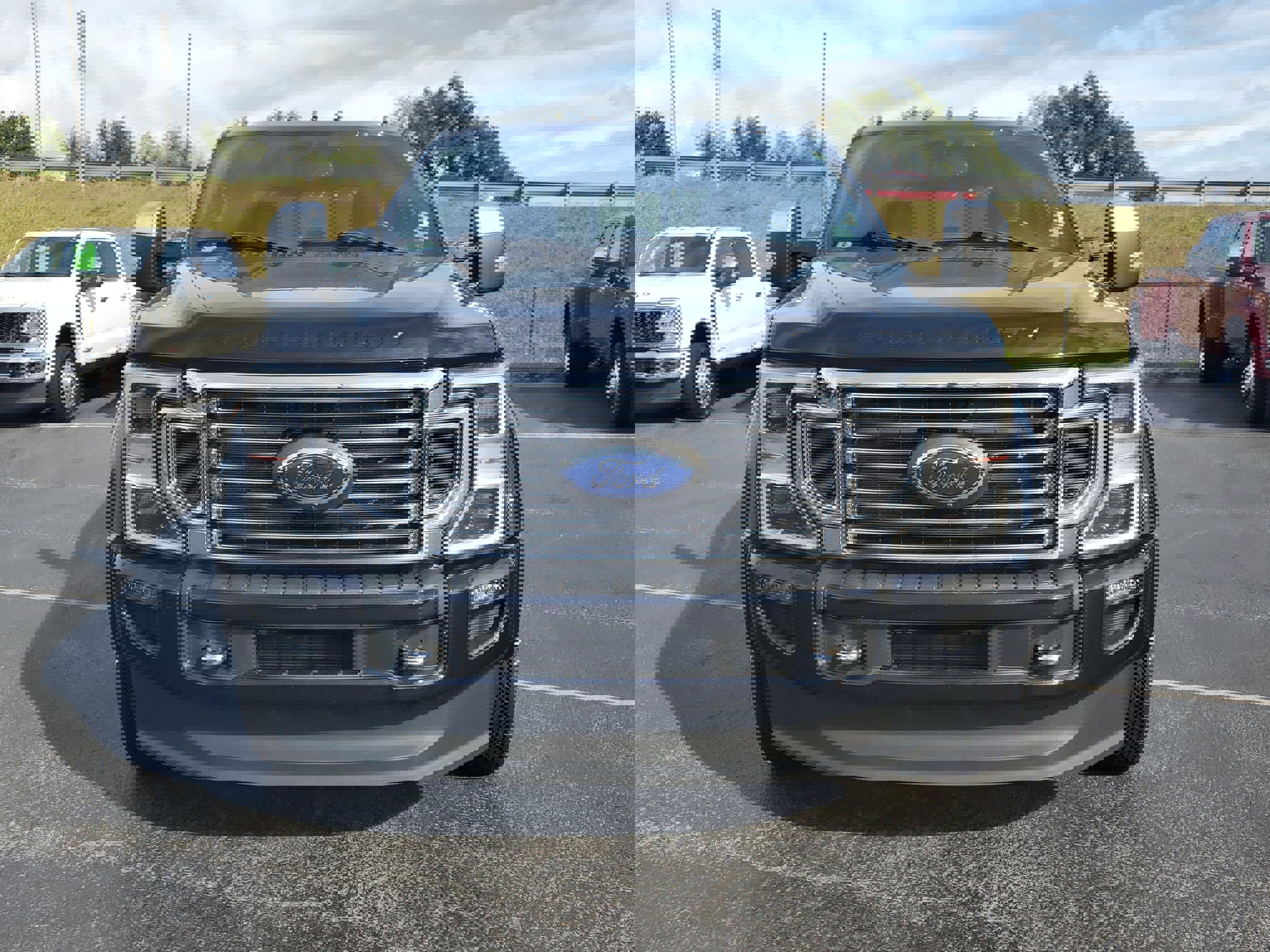 Certified 2022 Ford F450 Platinum w/ FX4 Off-Road Package image 2