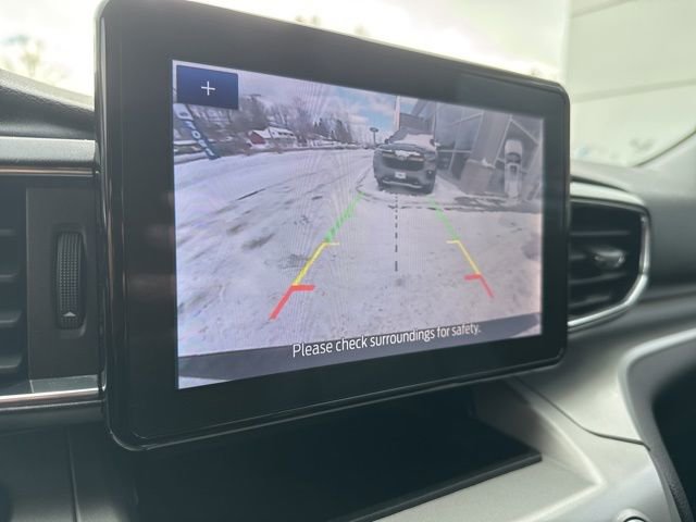 Certified 2021 Ford Explorer XLT w/ Equipment Group 202A image 31