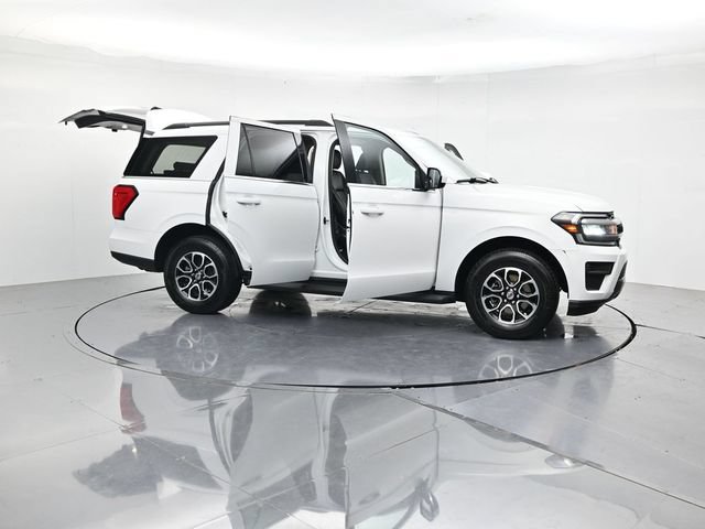 Certified 2024 Ford Expedition XLT RWD image 54