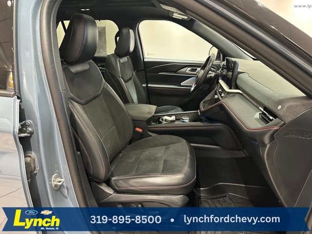 Certified 2025 Ford Explorer ST AWD/4WD image 8