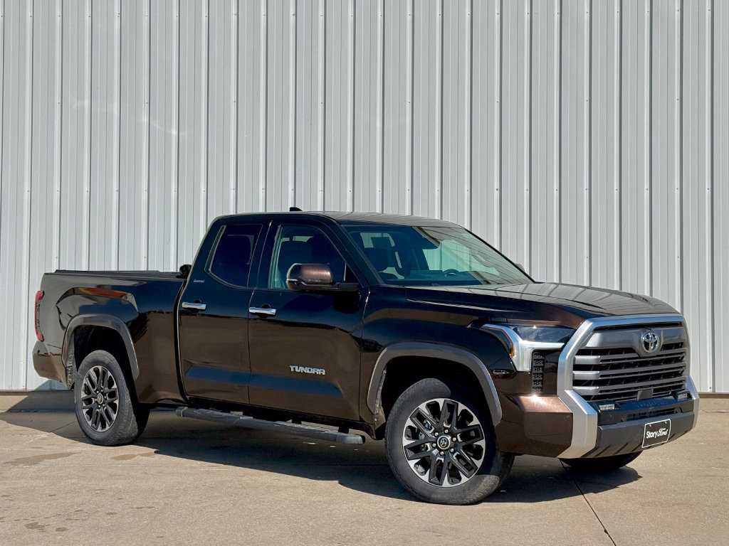Used 2023 Toyota Tundra Limited AWD/4WD image 8