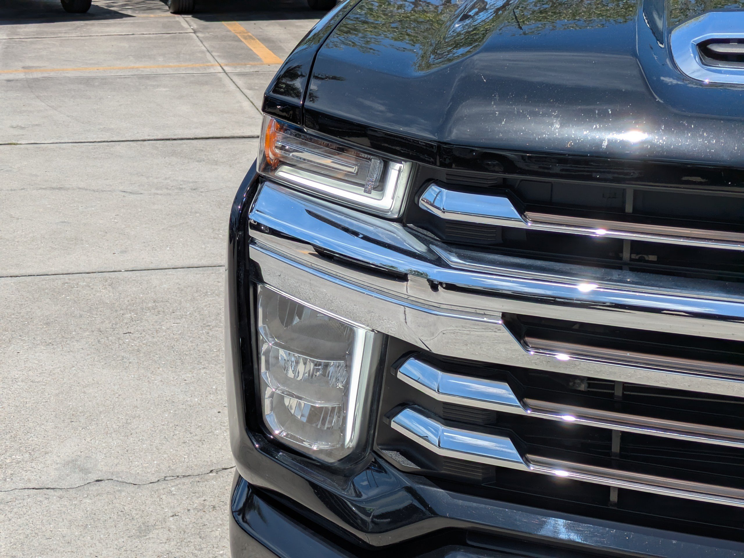 Used 2023 Chevrolet Silverado 2500 High Country AWD/4WD image 9