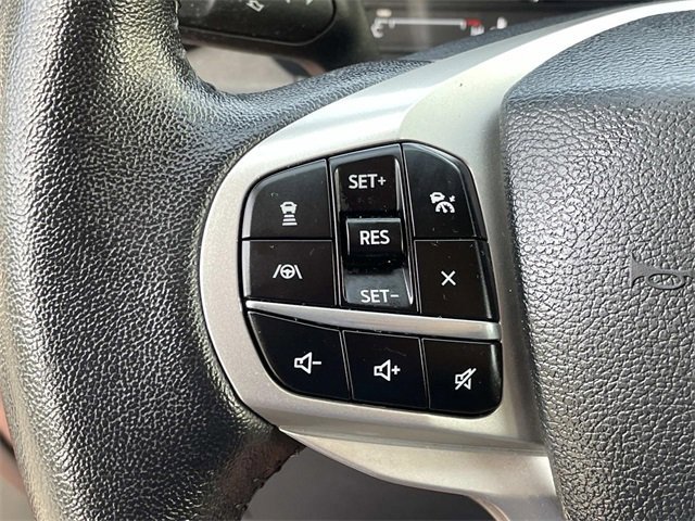 Certified 2023 Ford Explorer Limited image 9