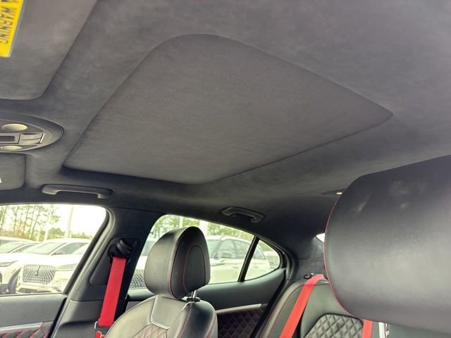 Used 2022 Genesis G70 3.3T w/ Sport Prestige Package image 9