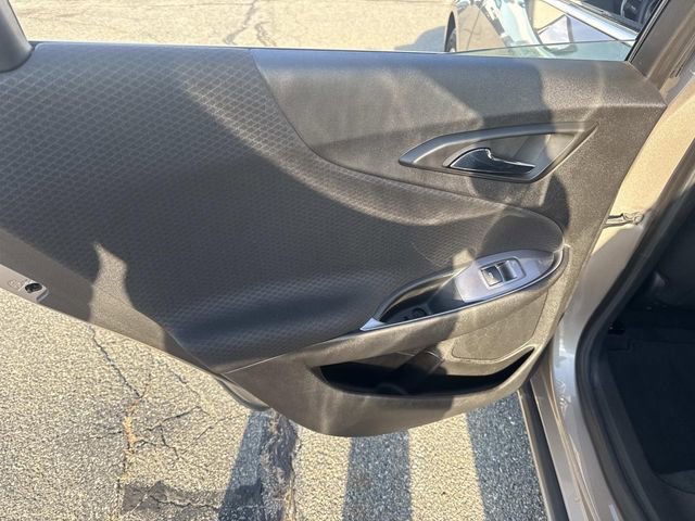 Used 2023 Chevrolet Malibu LT image 17