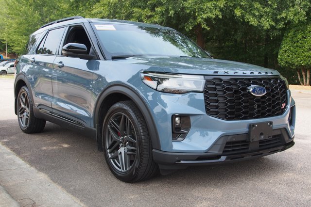 Certified 2025 Ford Explorer ST