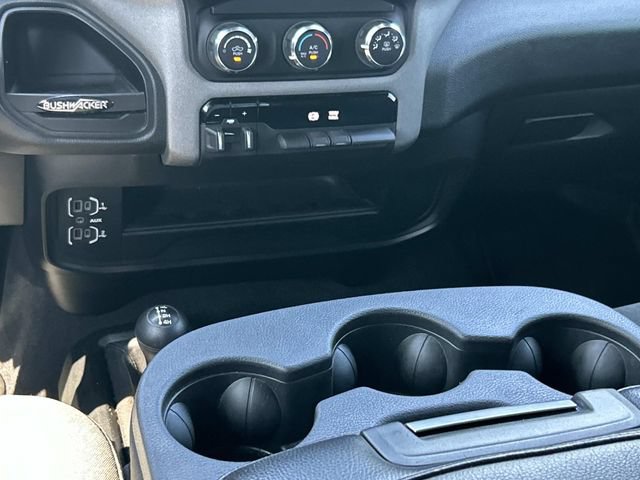 Used 2024 RAM 2500 Tradesman w/ Chrome Appearance Group AWD/4WD image 18