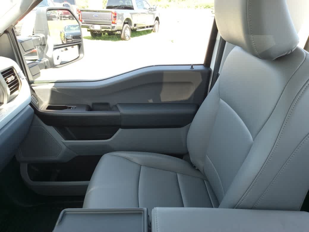 Certified 2024 Ford F250 XL w/ XL Driver Assist Package AWD/4WD image 25