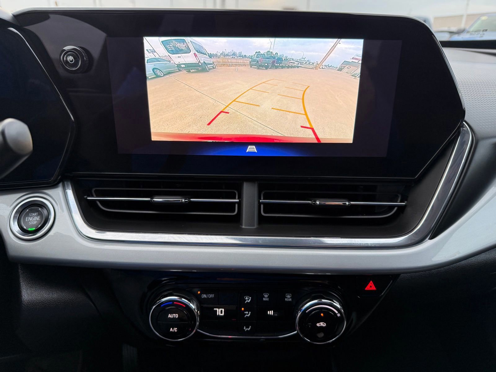 Used 2025 Chevrolet Trax LT image 16