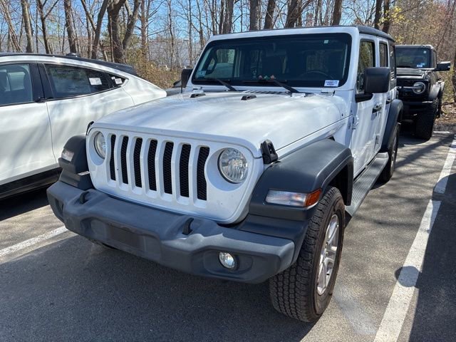 Used 2018 Jeep Wrangler Unlimited Sport S AWD/4WD image 3