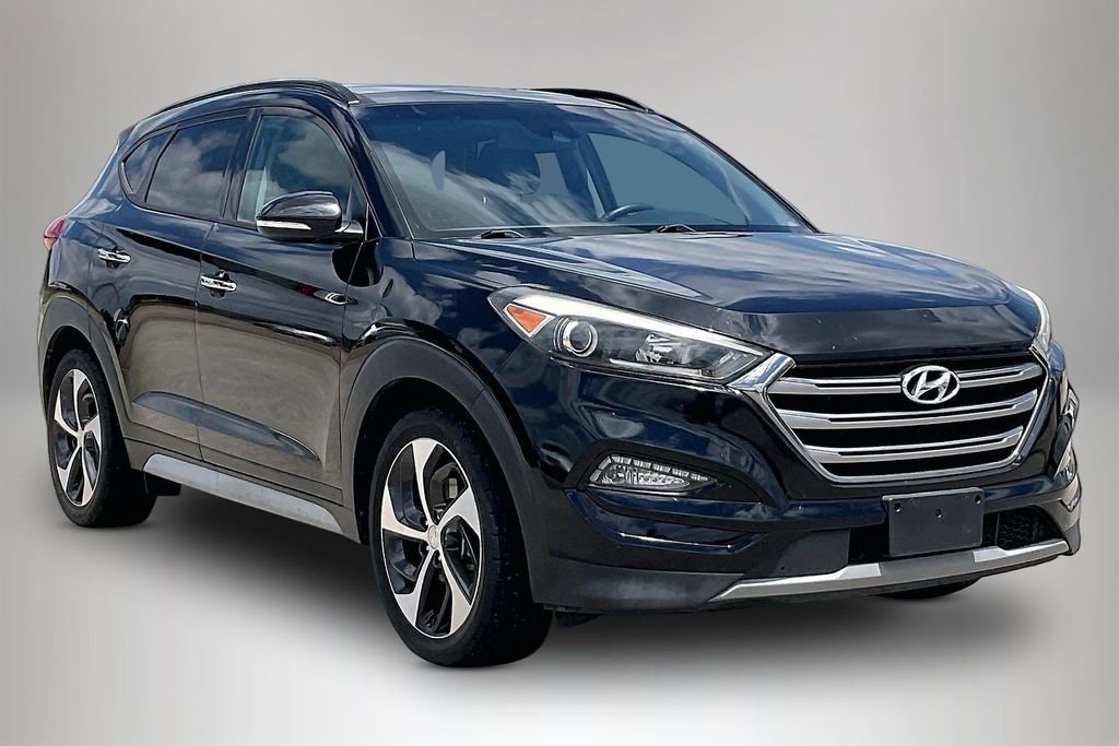 Used 2018 Hyundai Tucson Limited w/ Ultimate Package 02