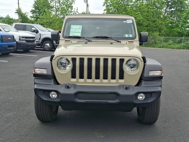 Used 2022 Jeep Wrangler Unlimited Sport AWD/4WD image 3
