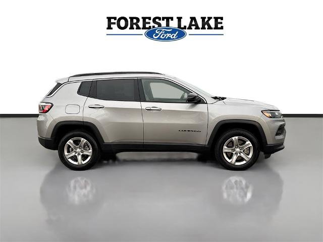 Used 2024 Jeep Compass Latitude image 8