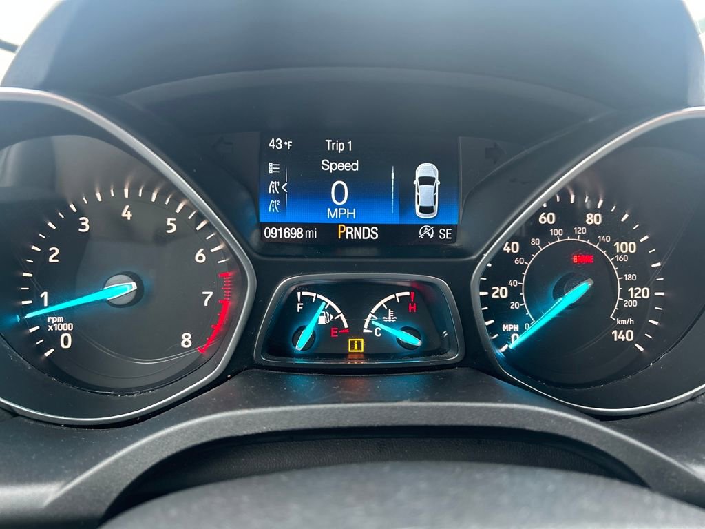 Certified 2018 Ford Escape SE w/ SE Sync 3 Package image 21