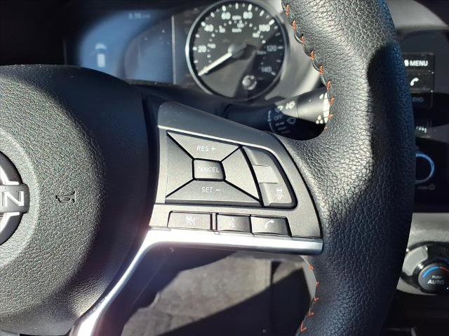 Used 2024 Nissan Kicks SR image 9