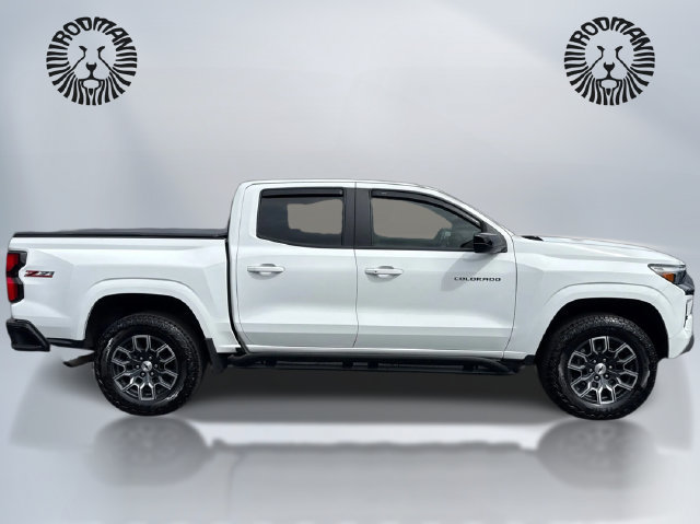 Used 2023 Chevrolet Colorado Z71 w/ Z71 Convenience Package 2 AWD/4WD image 5
