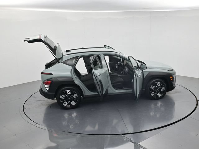 Used 2024 Hyundai Kona SEL FWD image 47