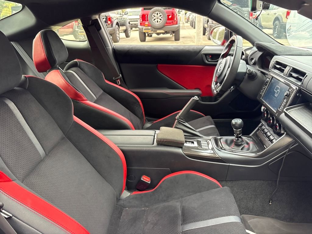 Used 2024 Toyota GR86 TRUENO Edition image 27