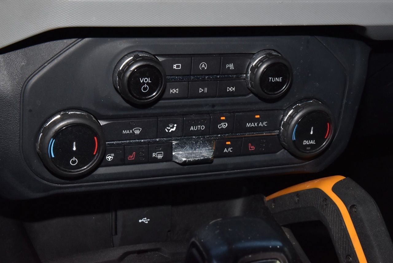 Certified 2022 Ford Bronco Badlands AWD/4WD image 31