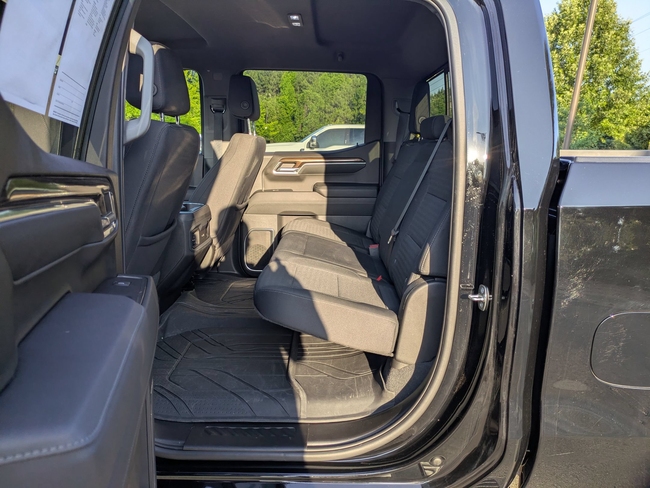 Used 2023 Chevrolet Silverado 1500 RST w/ Convenience Package II AWD/4WD image 30