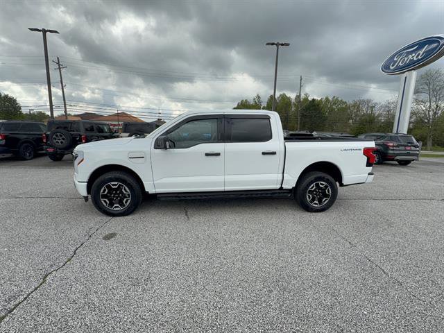 Certified 2023 Ford F150 Lightning XLT w/ Max Trailer Tow Package AWD/4WD image 2