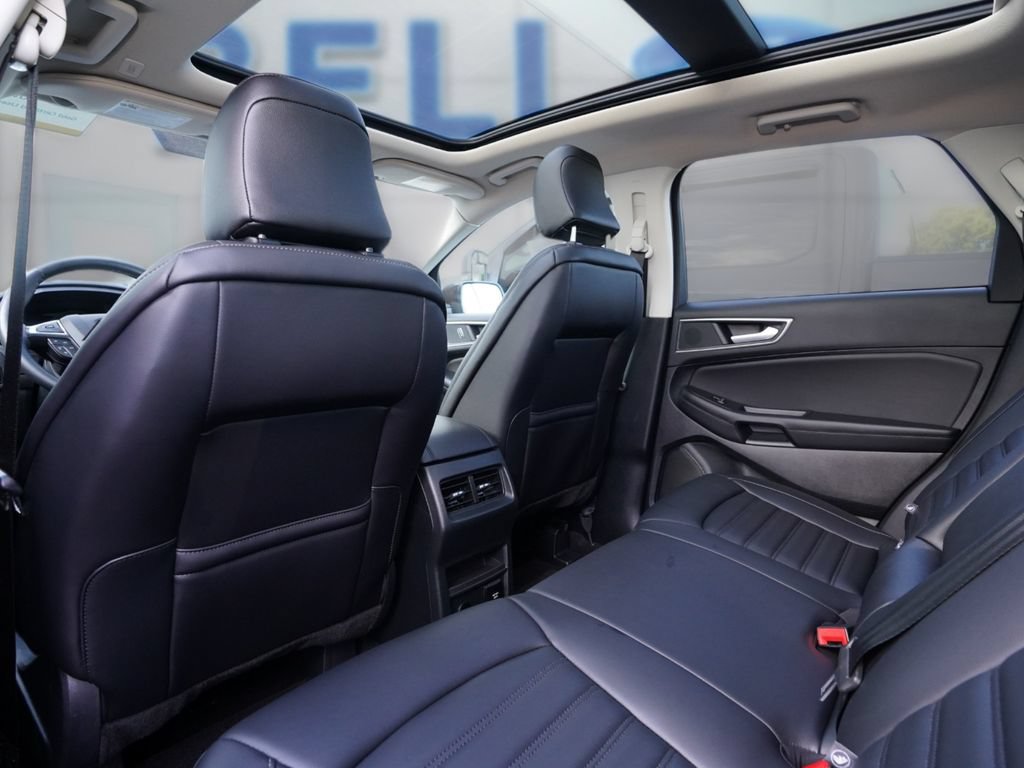 Certified 2024 Ford Edge SEL w/ Convenience Package AWD/4WD image 19