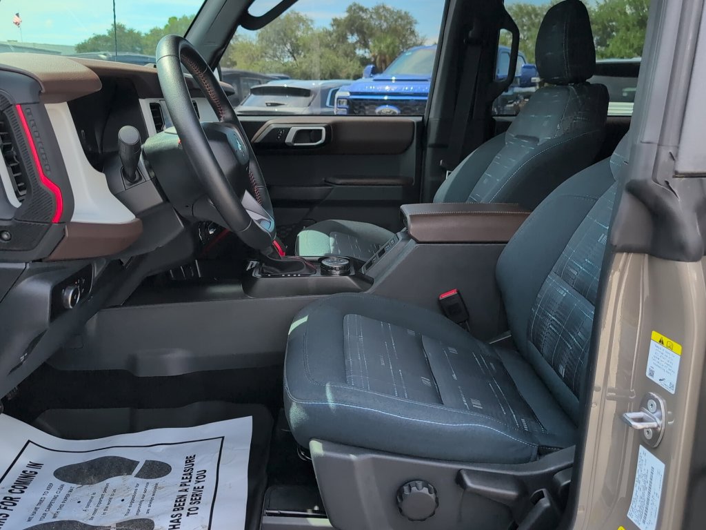 Certified 2026 Ford Bronco Heritage Edition AWD/4WD image 8