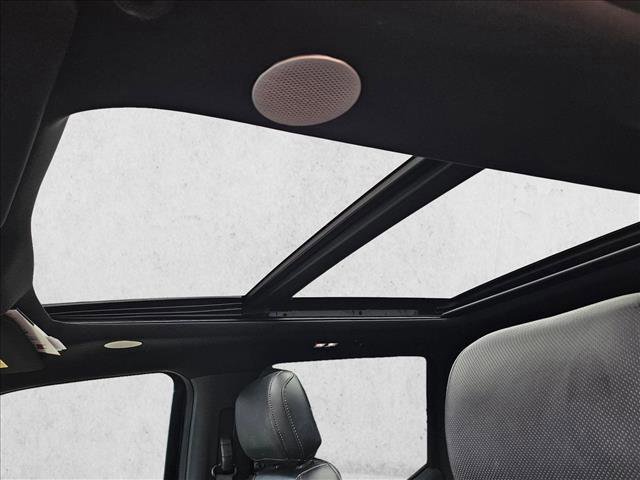 Certified 2022 Ford F150 Raptor w/ Equipment Group 801A High image 15