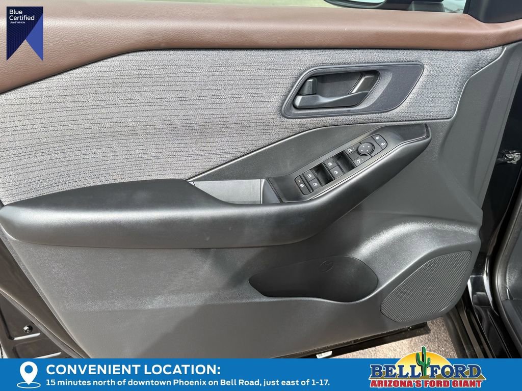 Used 2023 Nissan Rogue S FWD image 17