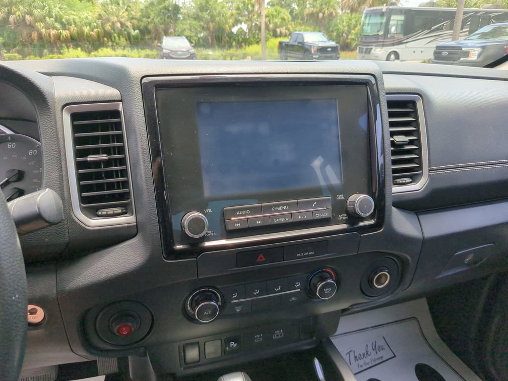 Used 2022 Nissan Frontier SV w/ Technology Package RWD image 21